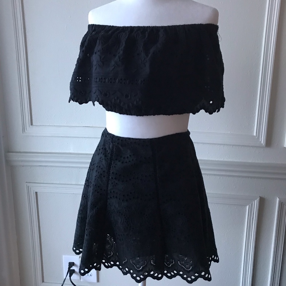 ‘Love Shack Fancy’ set